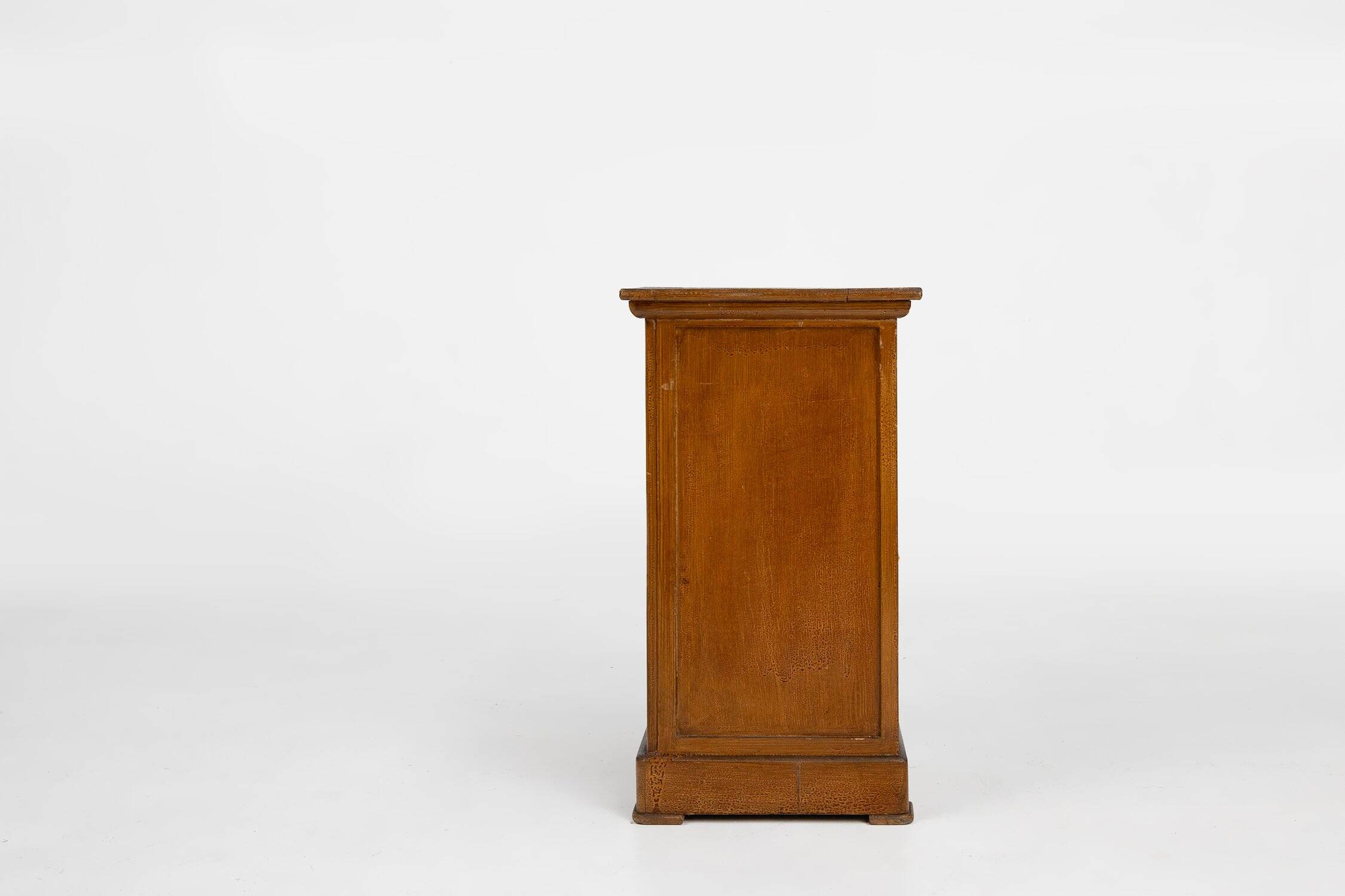 Table de nuit Art Déco en bois vernis, années 1930