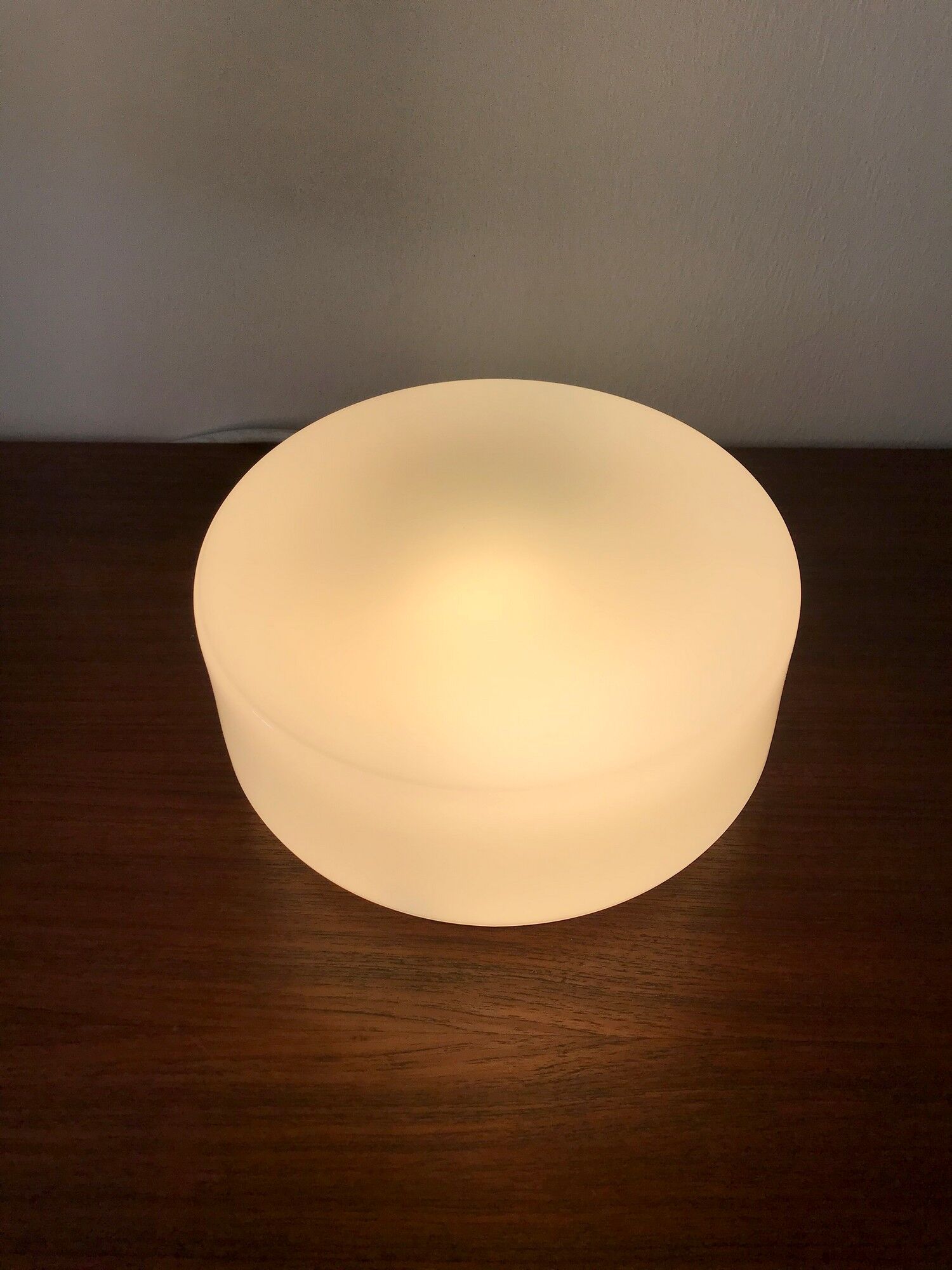 Ceiling lamp in vintage opaline 70s
