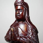 Asian statuette, popular art in carved monoxyle wood, vintage 1930-1960.