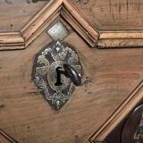 Oak chest early XVIIIth