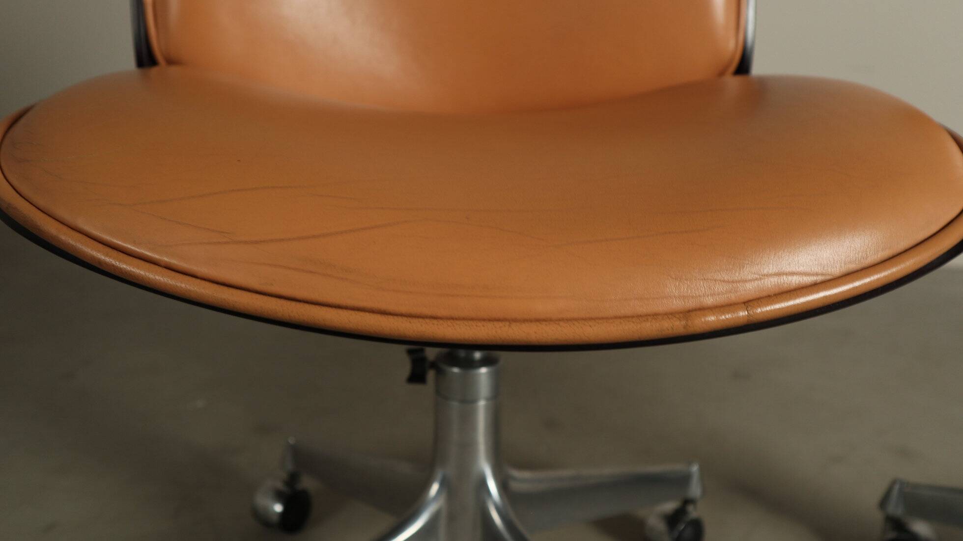 ‘Parioli’ office chairs by Ennio Fazioli for MIM Roma, Italy 1960s