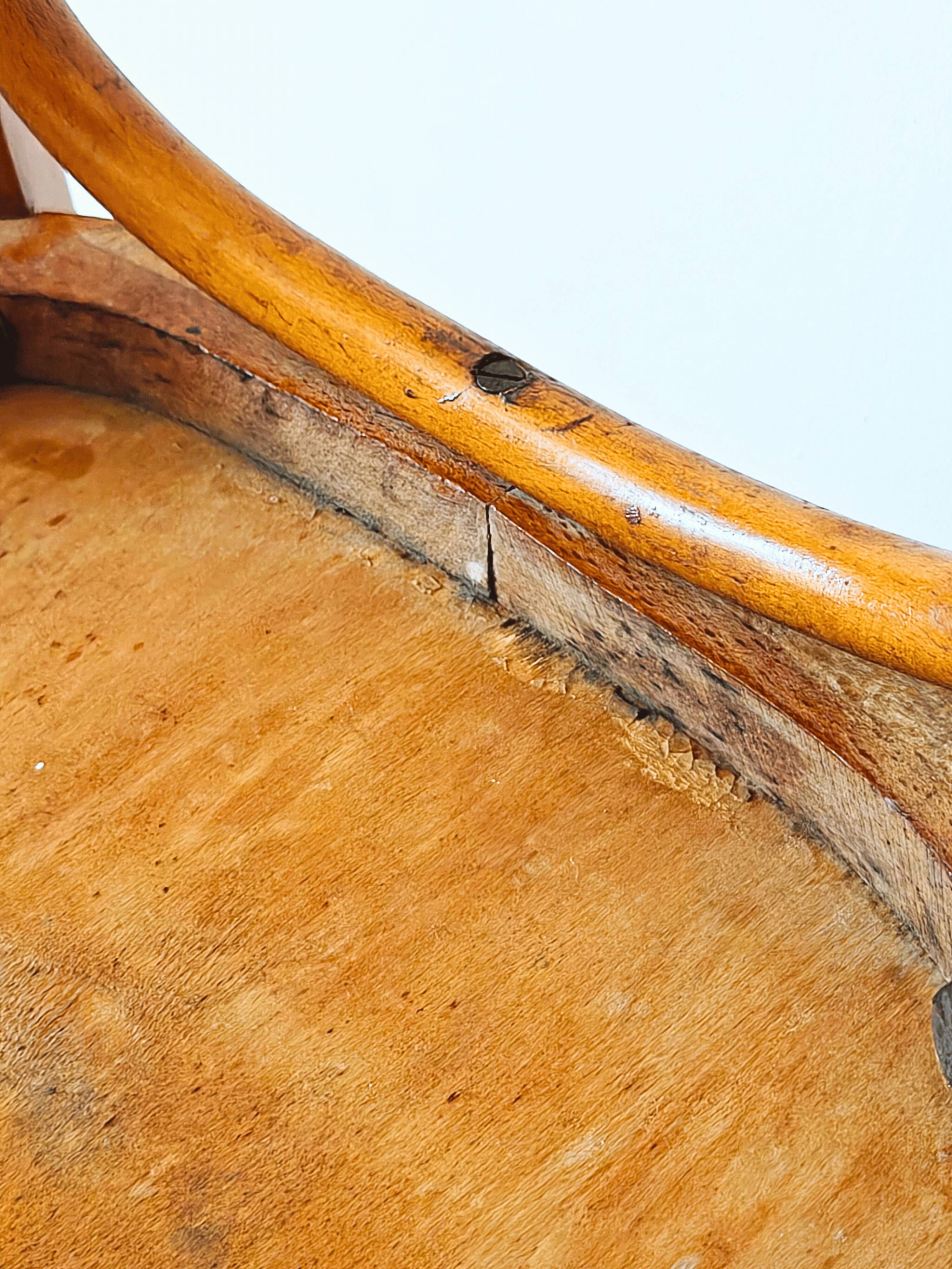 Art Nouveau office chair with curved wood attributed to J&J Kohn, 704 1/2 4V