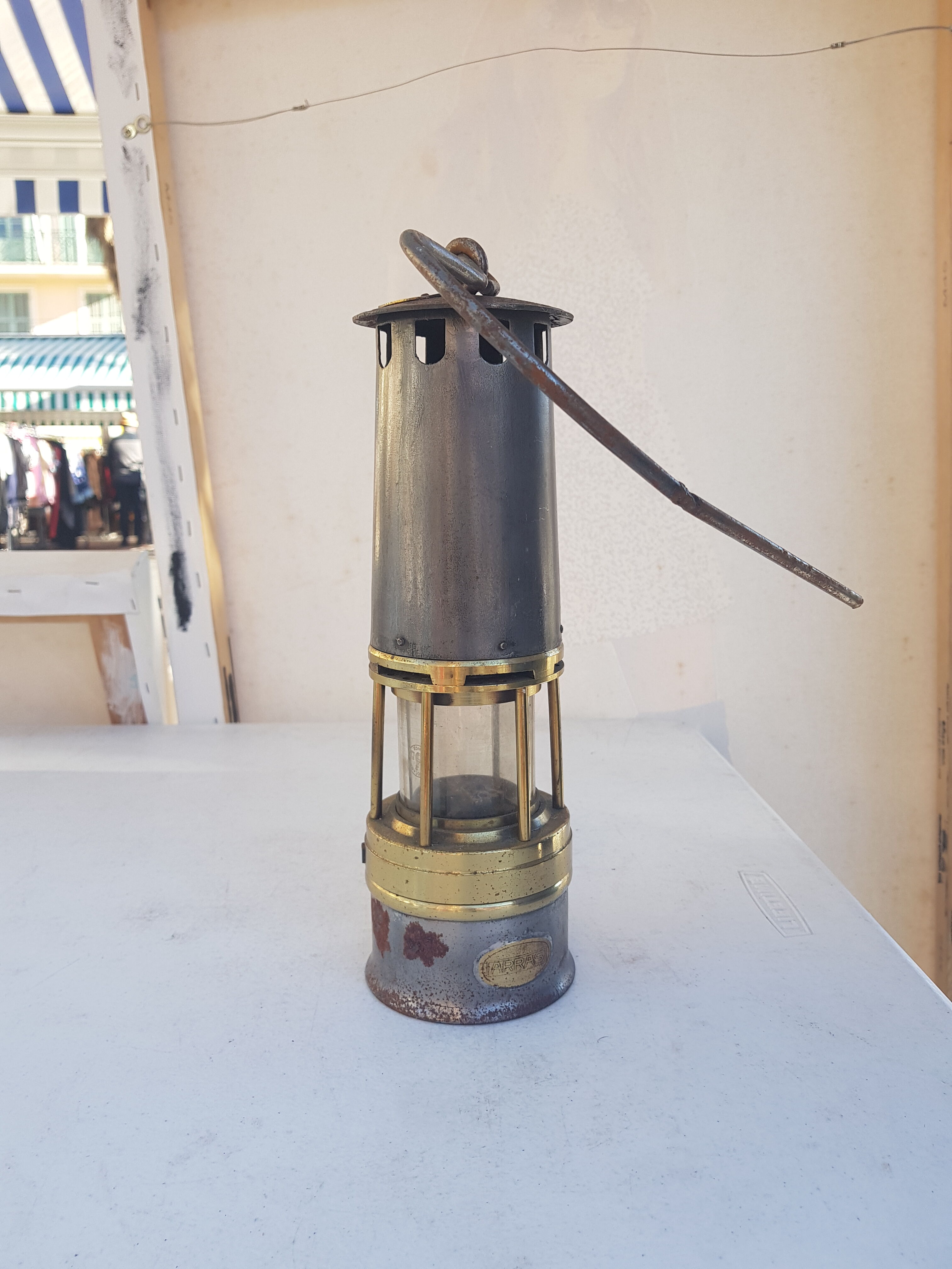 Miner's lamp