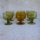 Set of six glasses or bubbled cups