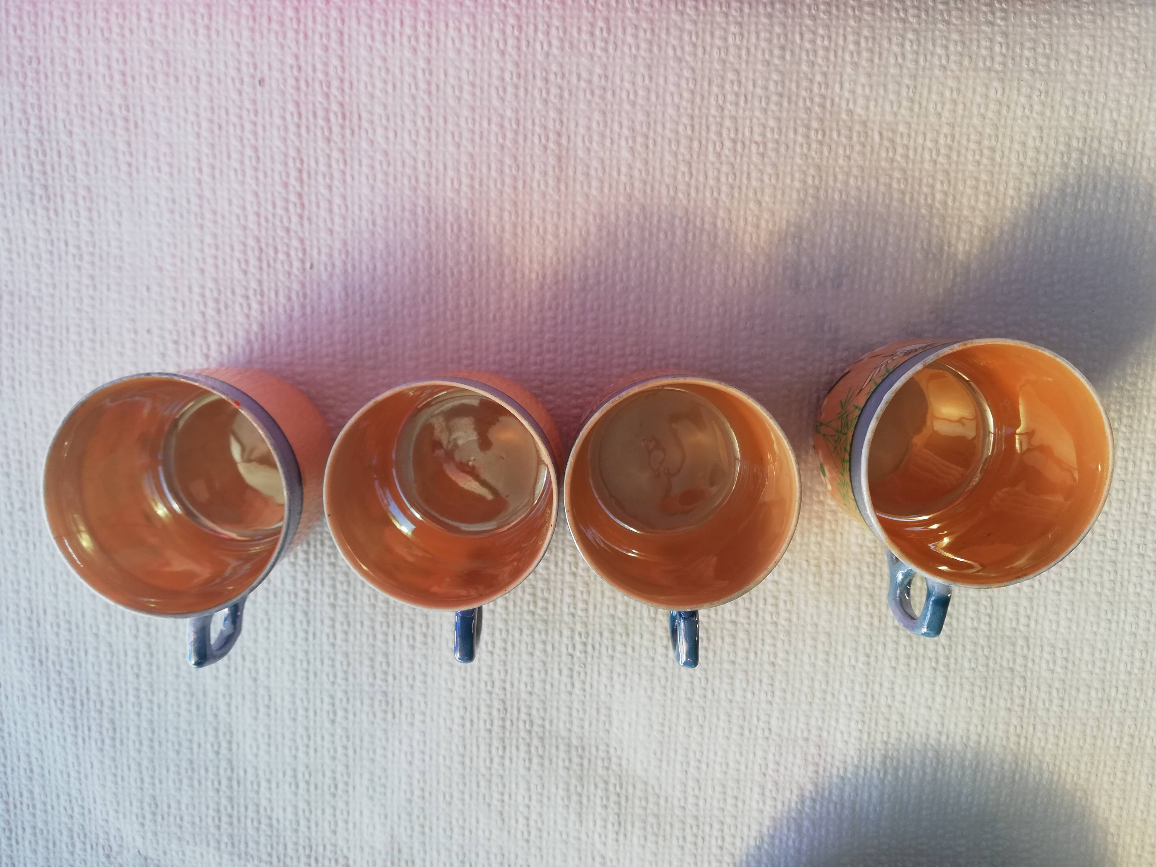 Fine porcelain cups with Japanese decor