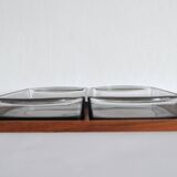 Plateau de service danois moderne en teck avec bols en verre par Wiggers, Danemark, 1960s