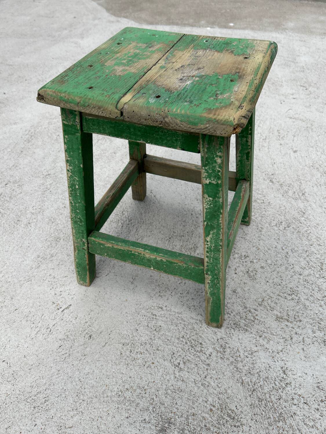 Workshop stool