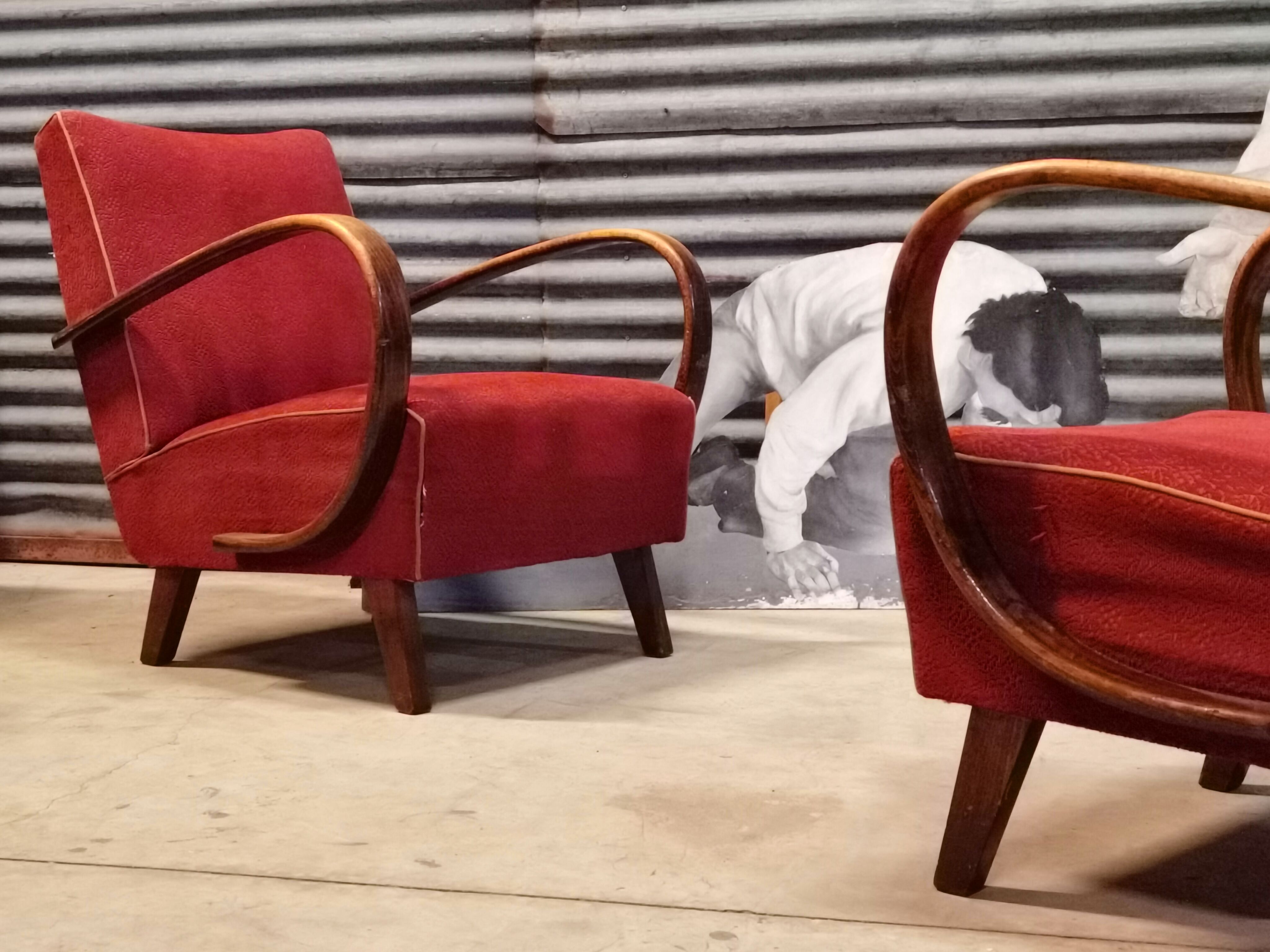 Pair of H 410 armchairs by Jindřich Halabala for Up Zavody
