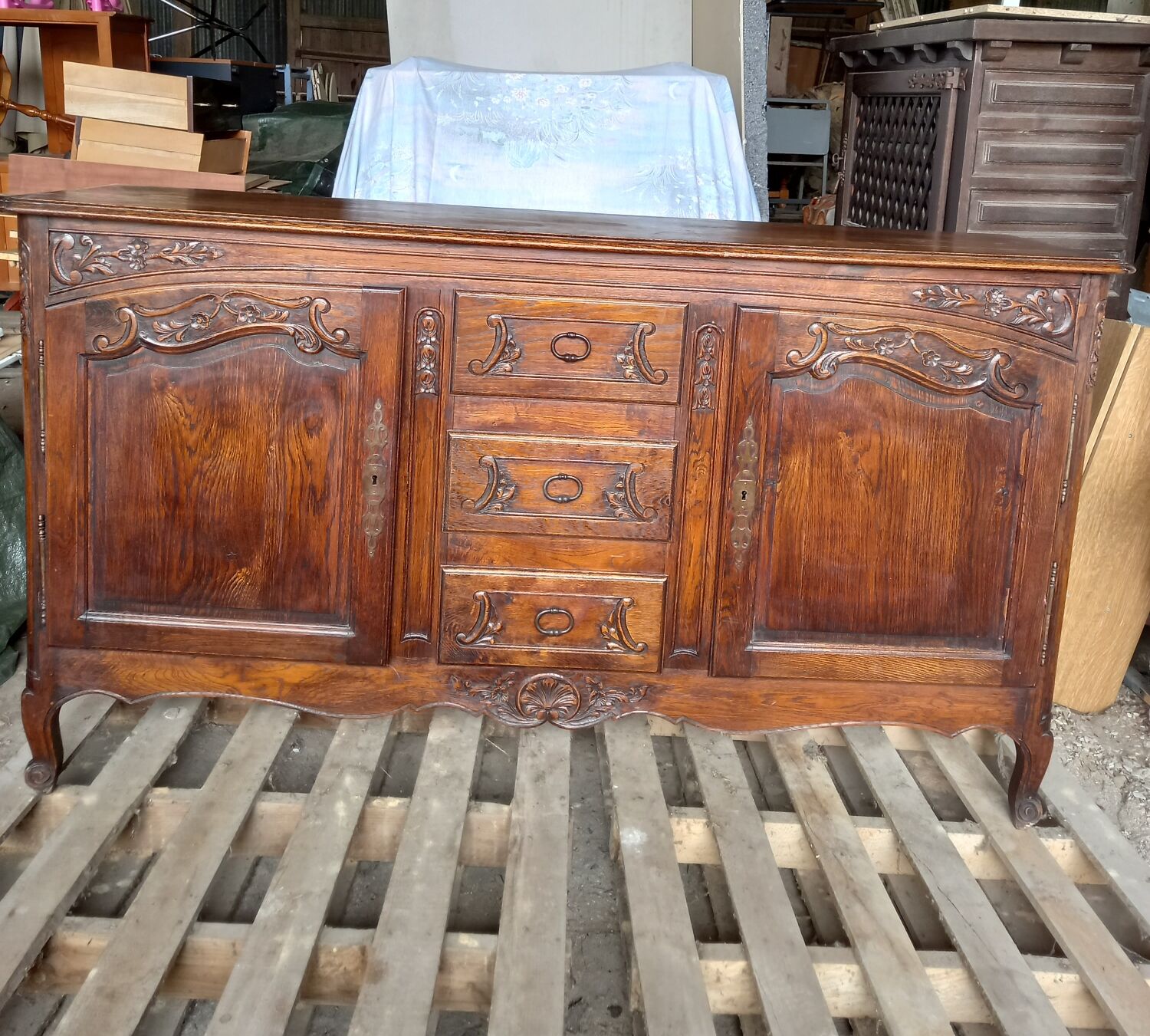 Sideboard
