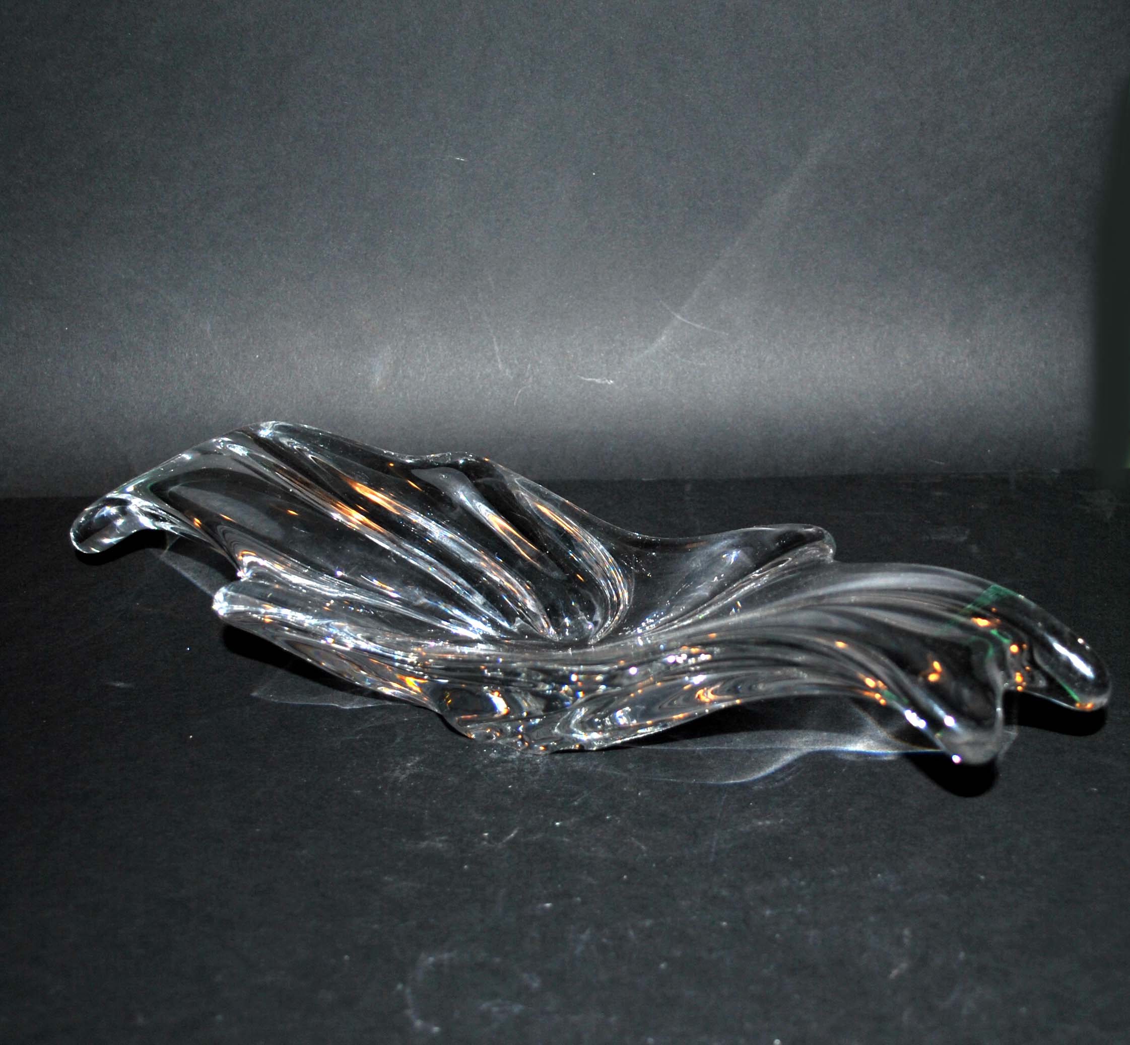 Modern splash pocket cup in baccarat crystal signed - flat design