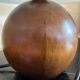 Lampe boule en bois