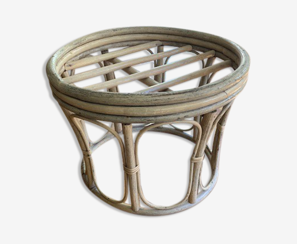 Pouf en rotin trés bon état