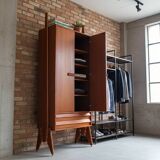 Armoire en teck, Italie, années 1960