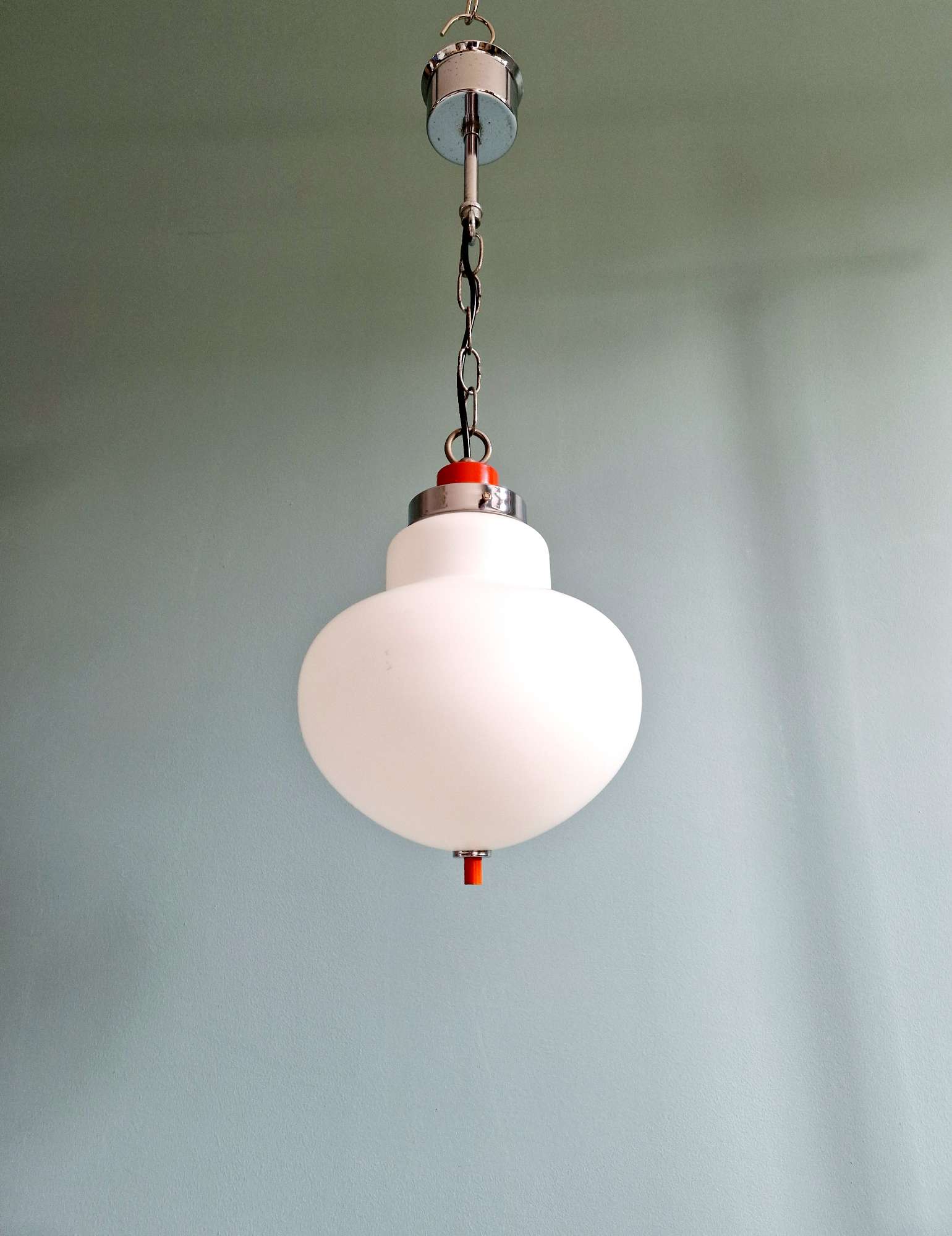 Suspension Space Age en opaline blanche, Massive, 1970