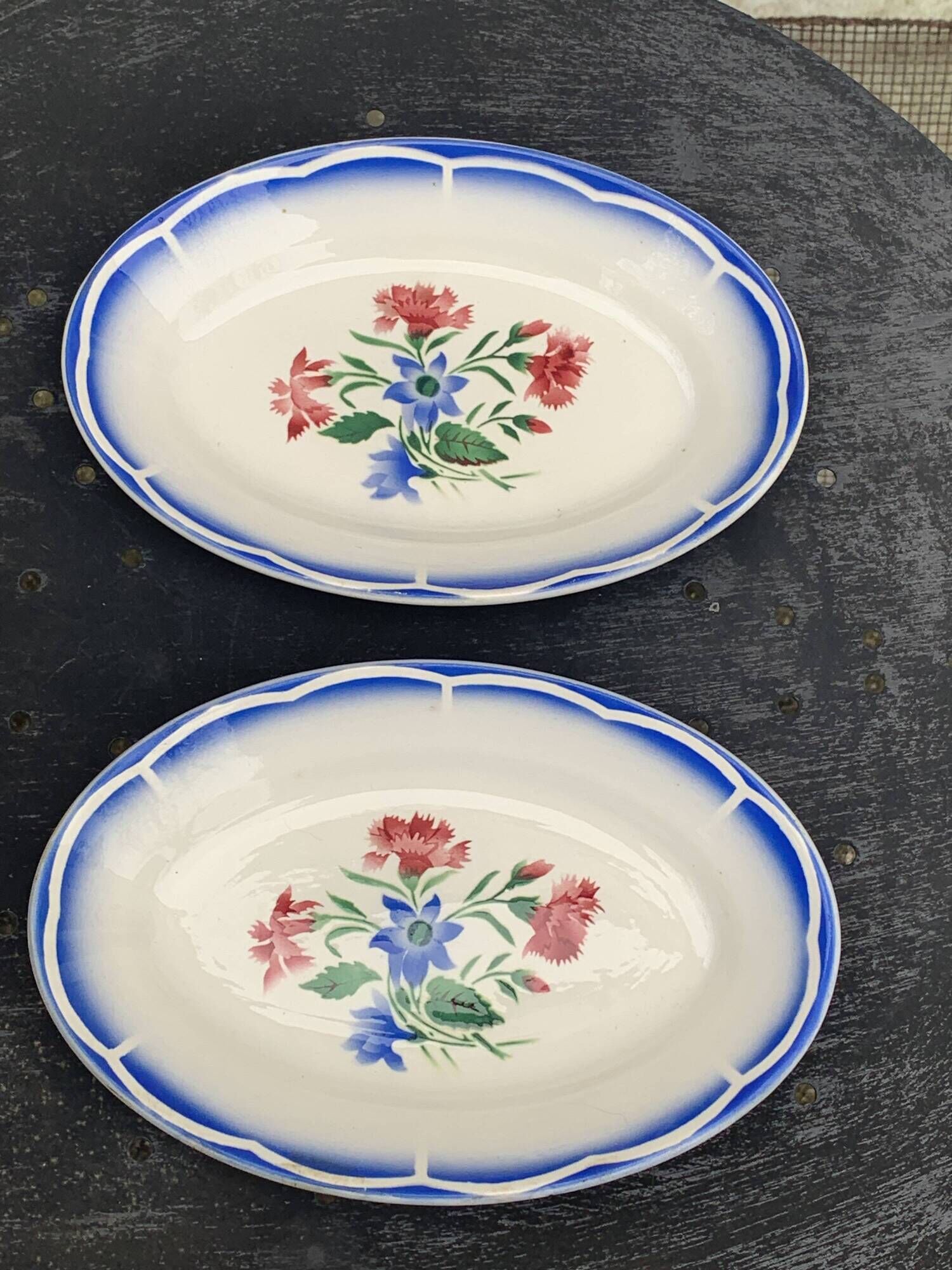 Lot composed of a deep dish and two small serving dishes, Elorn, digoin and sarreguemines model