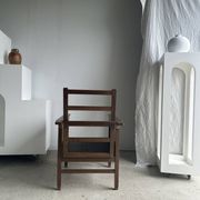 Large fauteuil en bois à dossier inclinable réglable