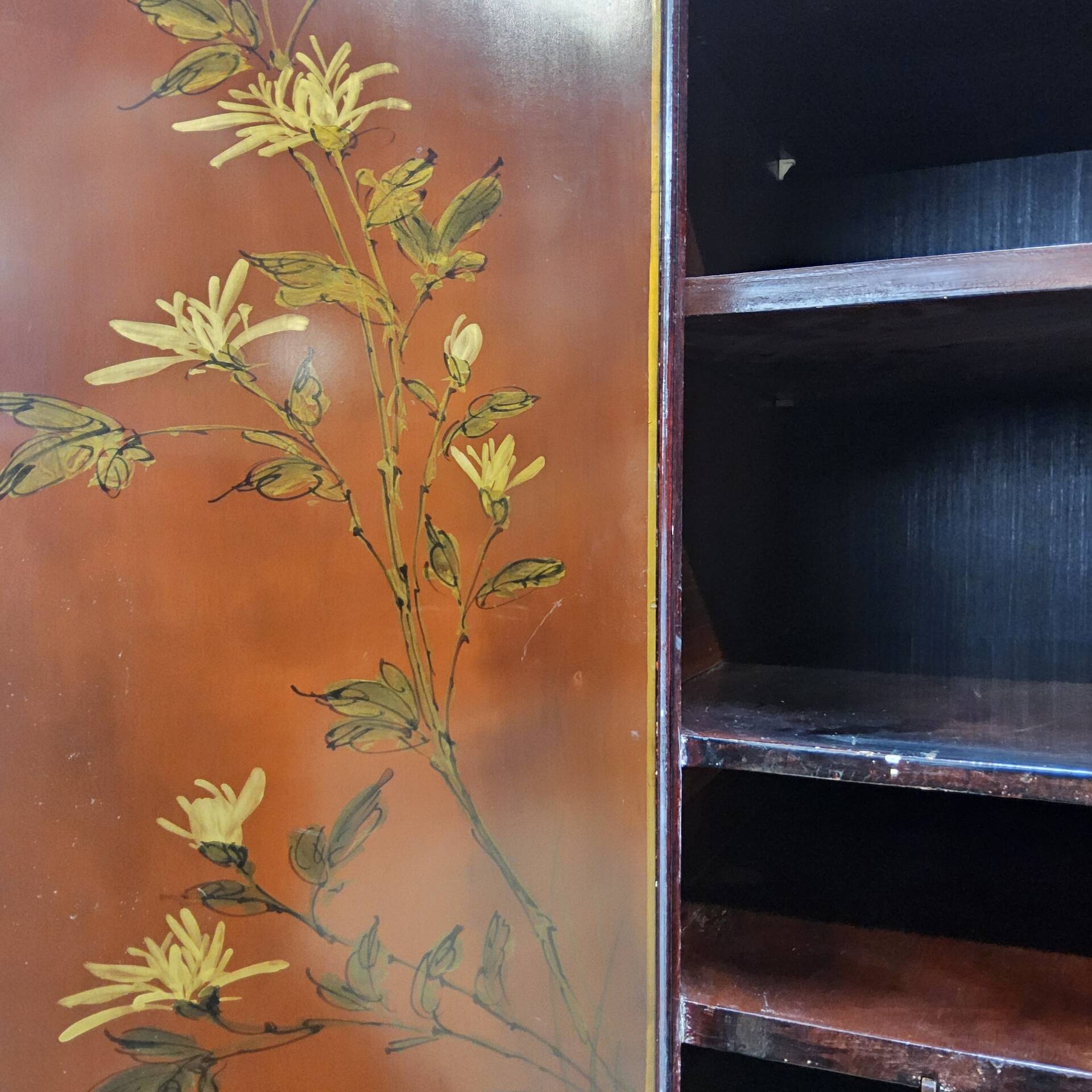 Vintage Chinese record player cabinet / Asian vinyl cabinet