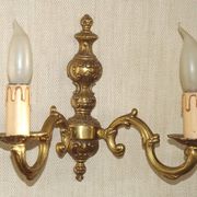 Double bronze wall light, vintage French traditional style, scrolled arms 5097.