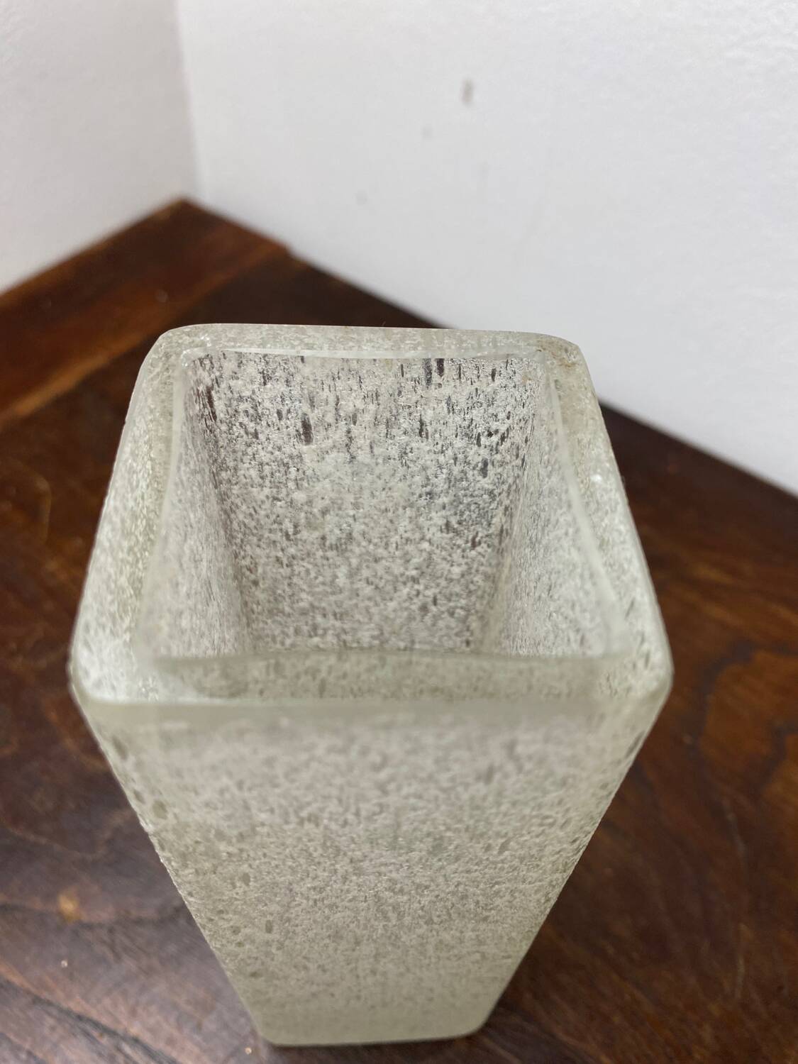 Translucent granite glass vase