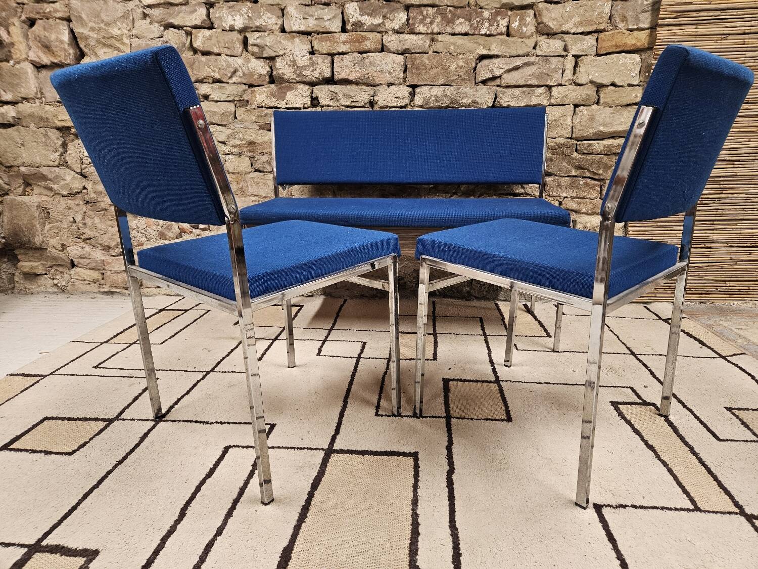 Bench and its two vintage chairs 1970