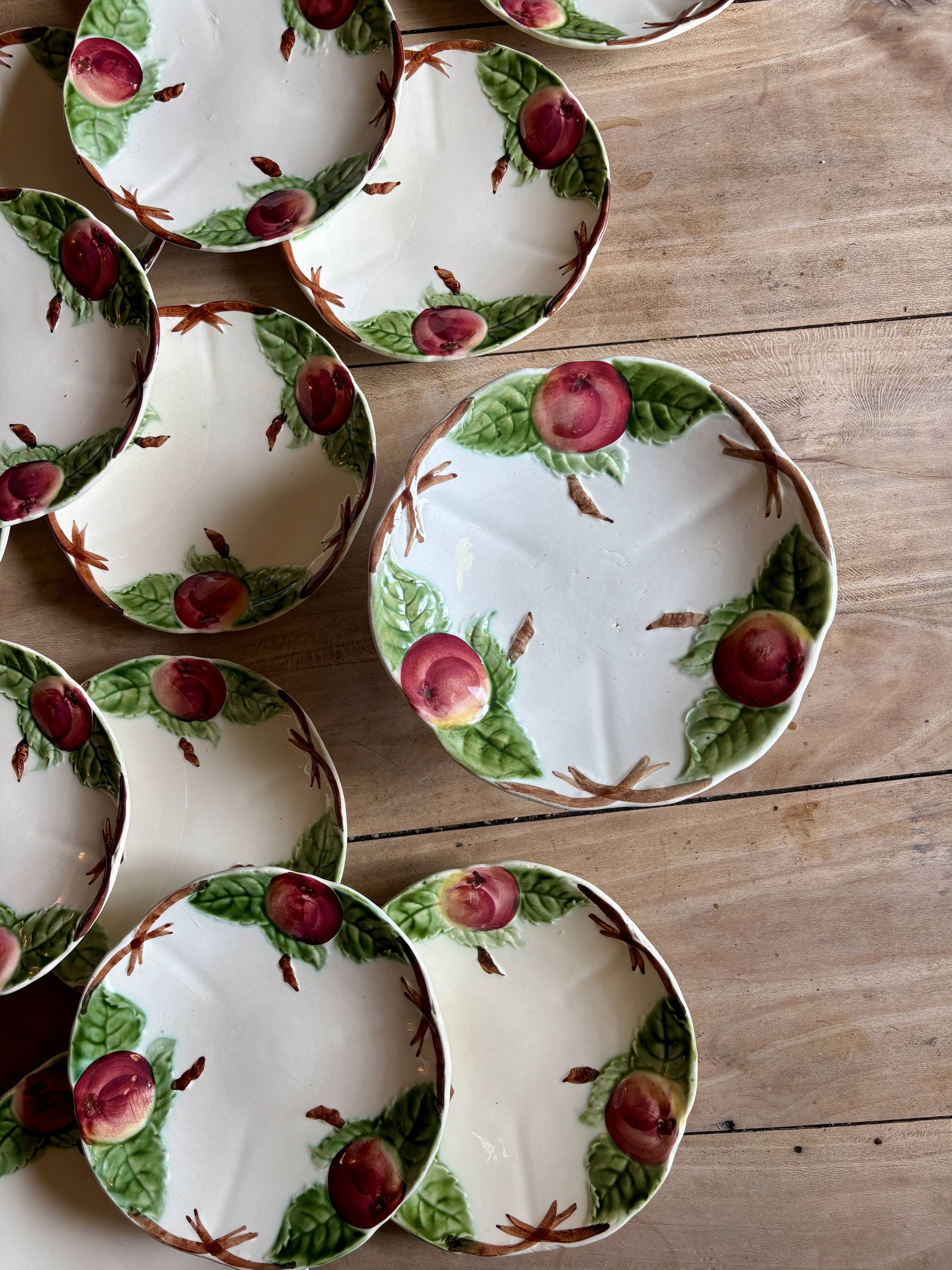 Antique barbotine service with Choisy le Roi apple decorations