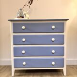 Wooden chest of drawers with tapered legs