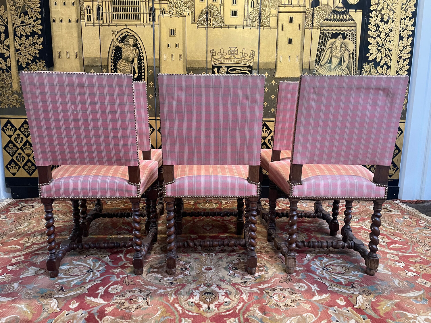 Suite of 6 Louis XIII chairs