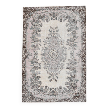 Brown & beige vintage rug 173x253cm