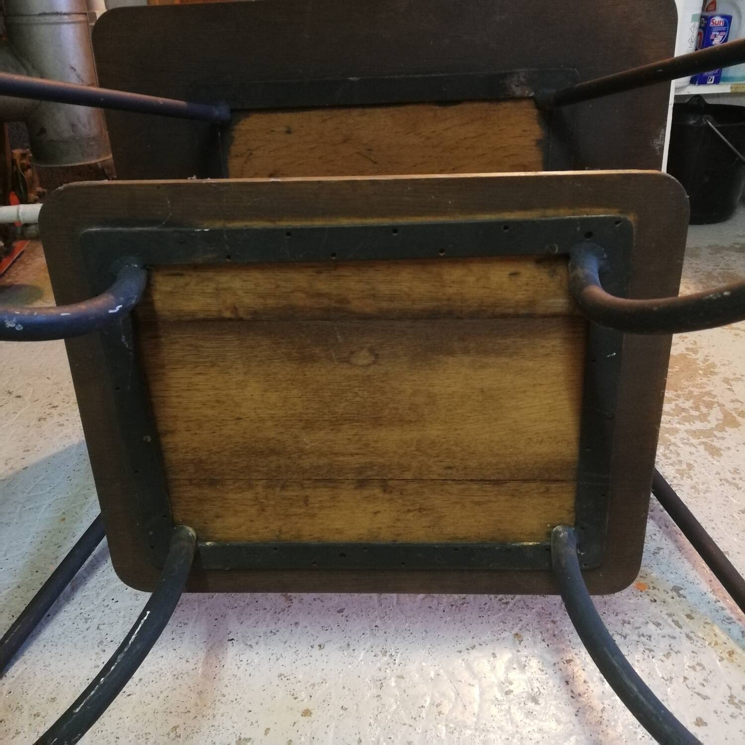 Vintage 50s trolley on wheels in tube and wooden top