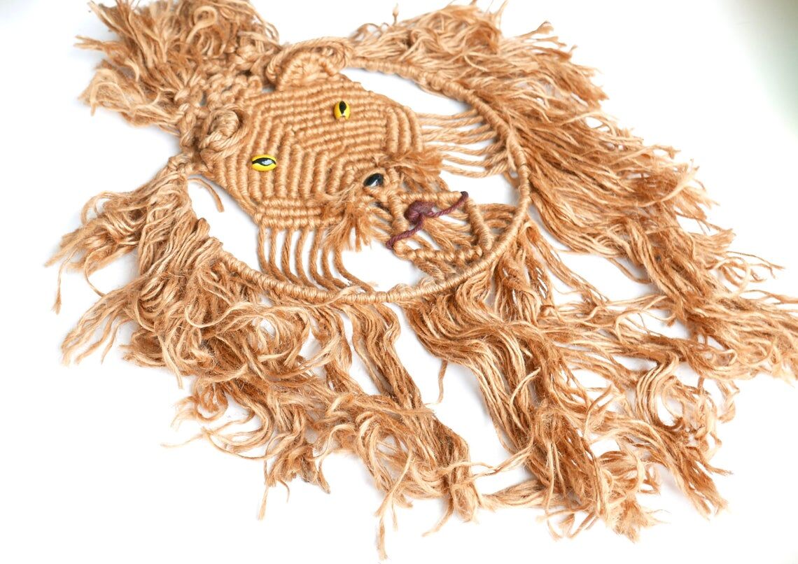 Lion wall weaving in macramé, 70s