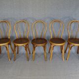 Set de 5 chaises N°18 , arceaux, Thonet 1930. assise bois.