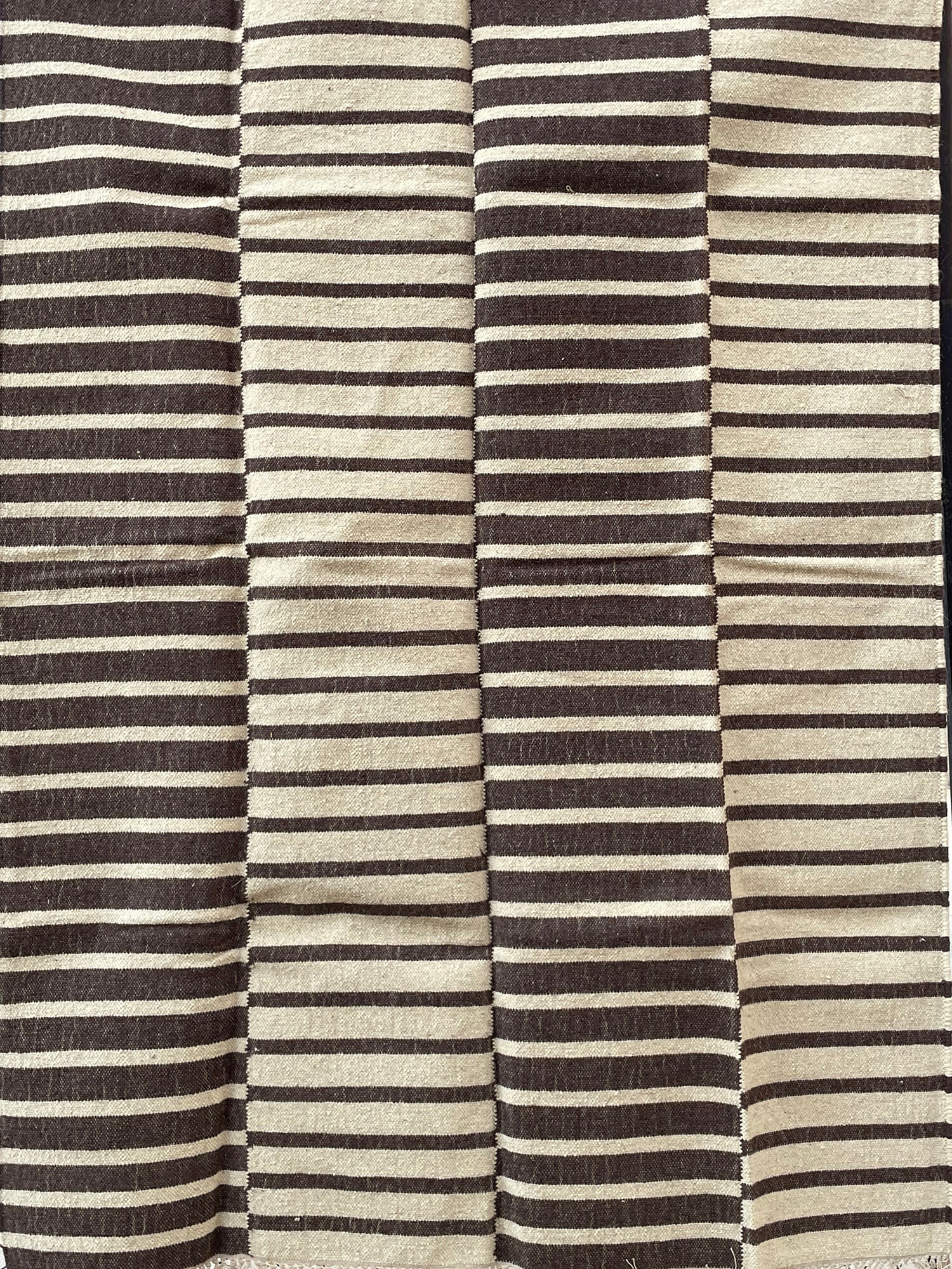 Handmade kilim rug  240x150cm