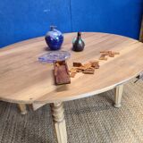 Vintage farmhouse coffee table with flaps