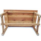 Table  en bois massif  en  chêne et plateau en pin.