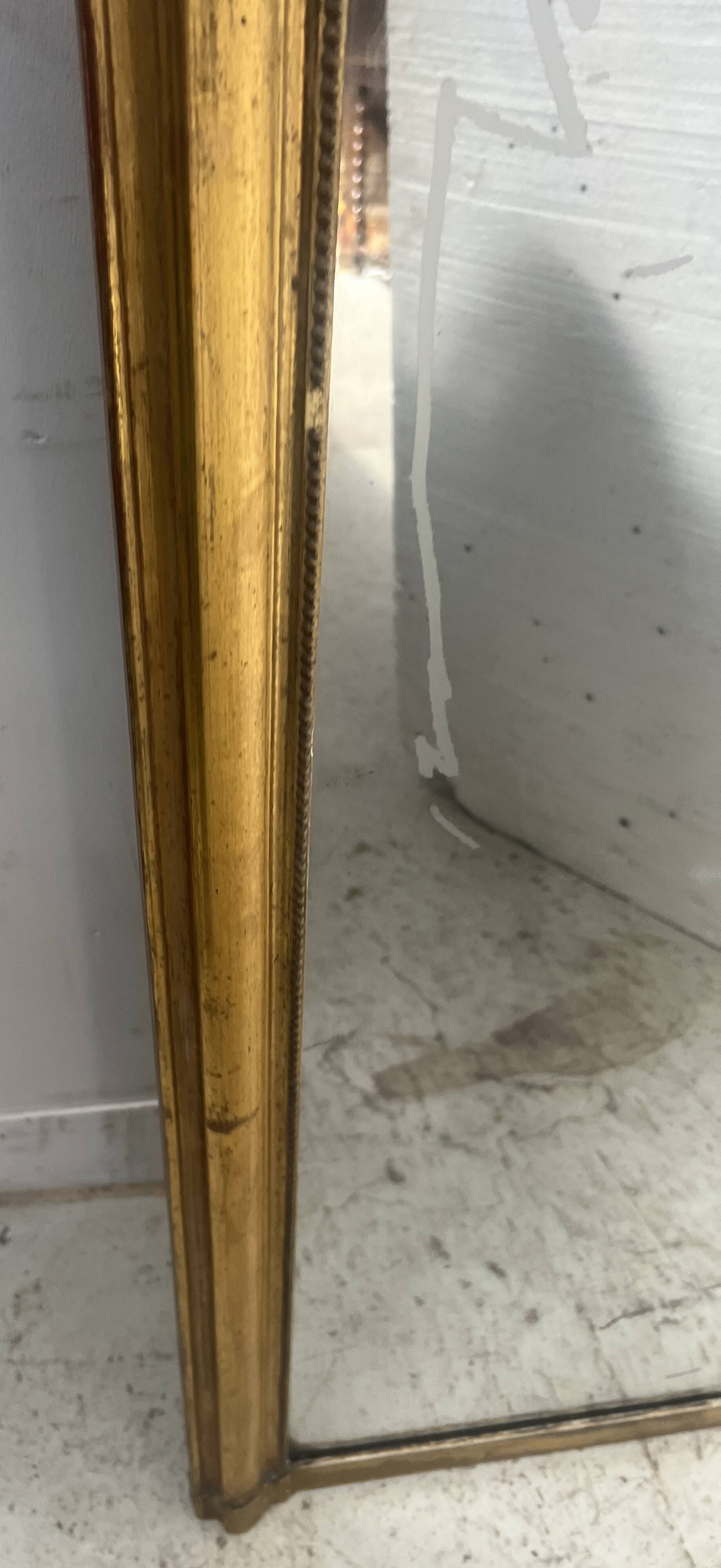 Louis XV style mirror in gilded wood and stucco