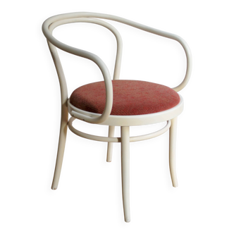 Chaise B9 par TON, 1980
