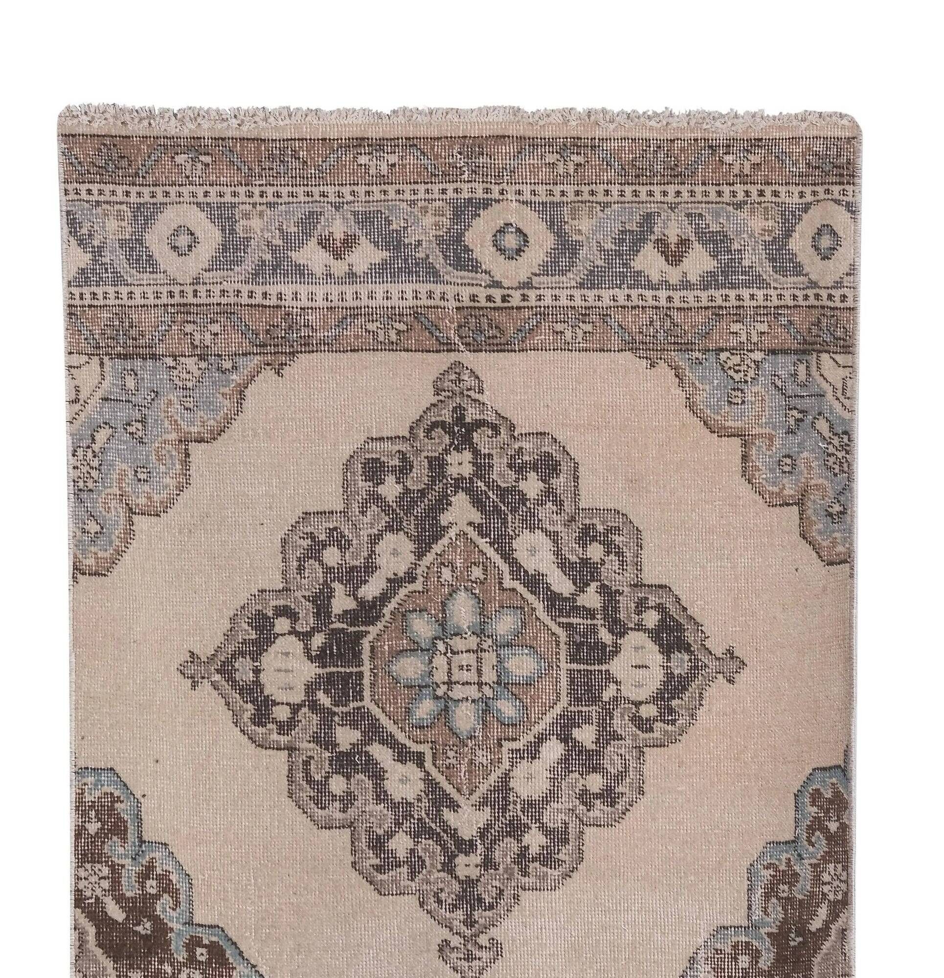Vintage Turkish hallway rug 86x746 cm