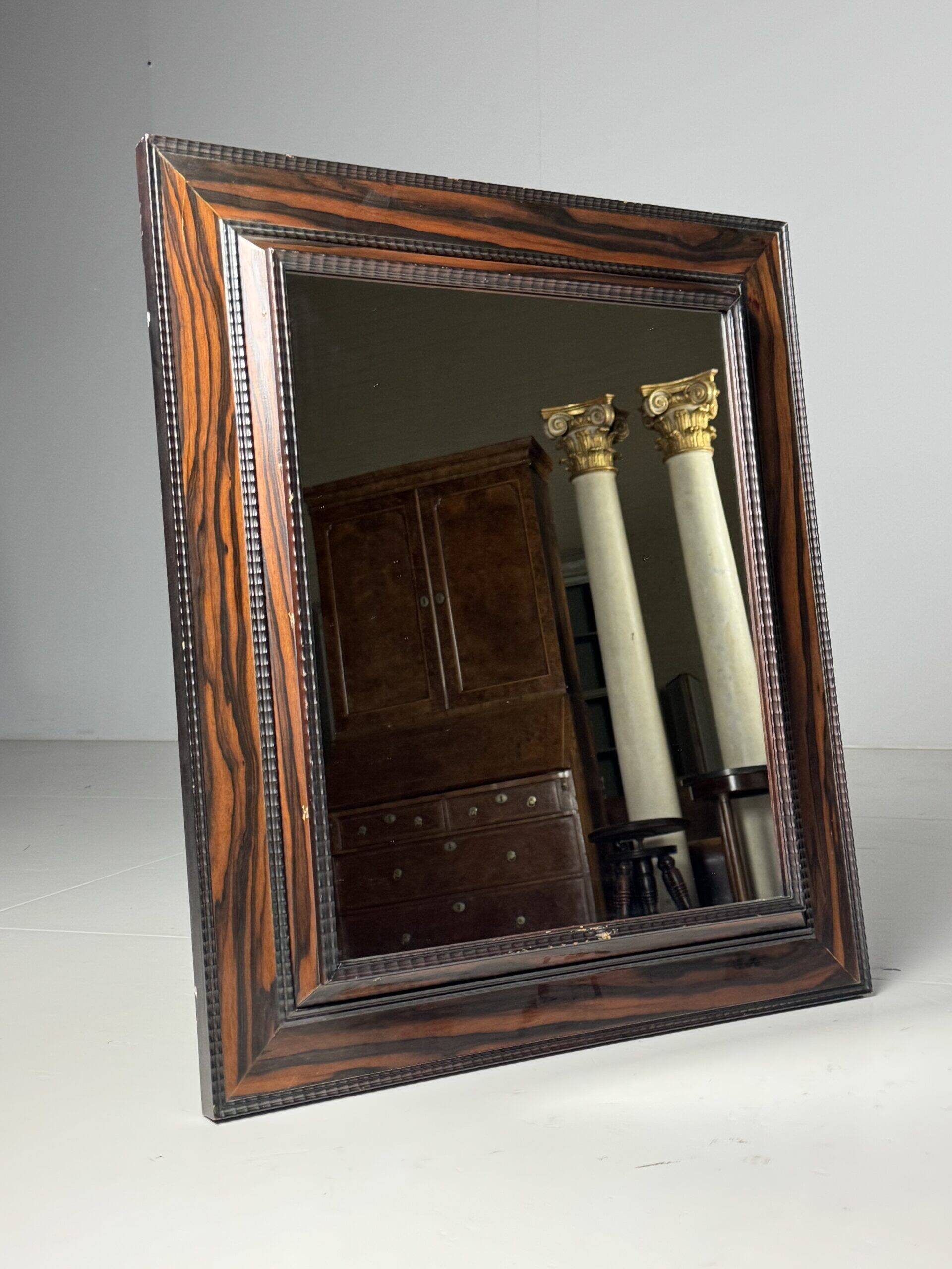Miroir vintage à cadre cannelé