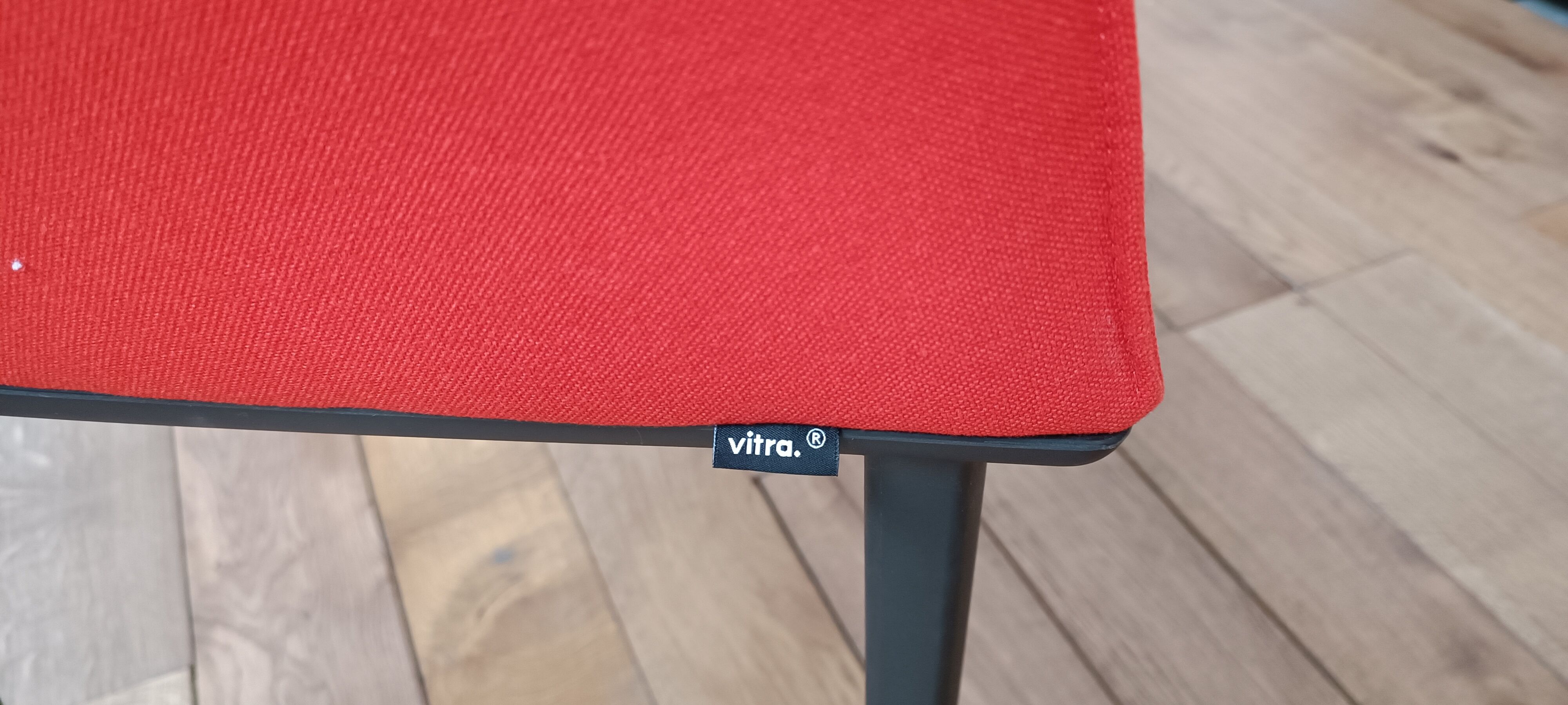 Softshell by Ronan & Erwan Bouroullec, Vitra