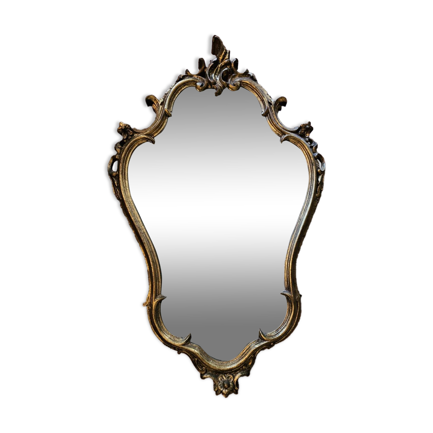 Very pretty old vintage gilded mirror