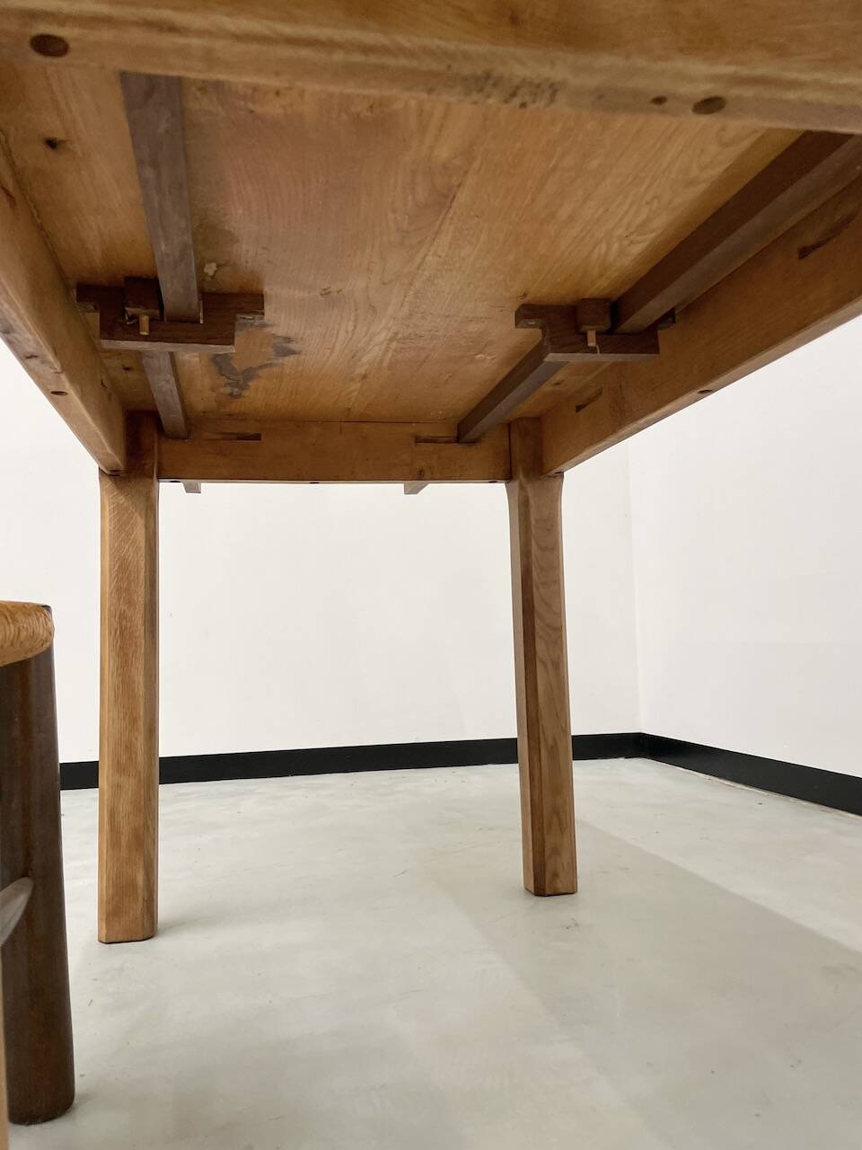 Oak farmhouse table 120cm + 200cm extensions