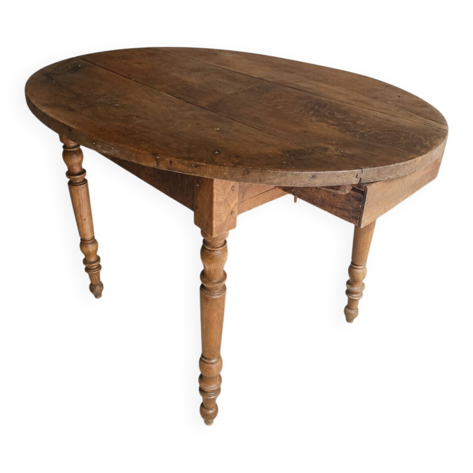 Oval farmhouse table