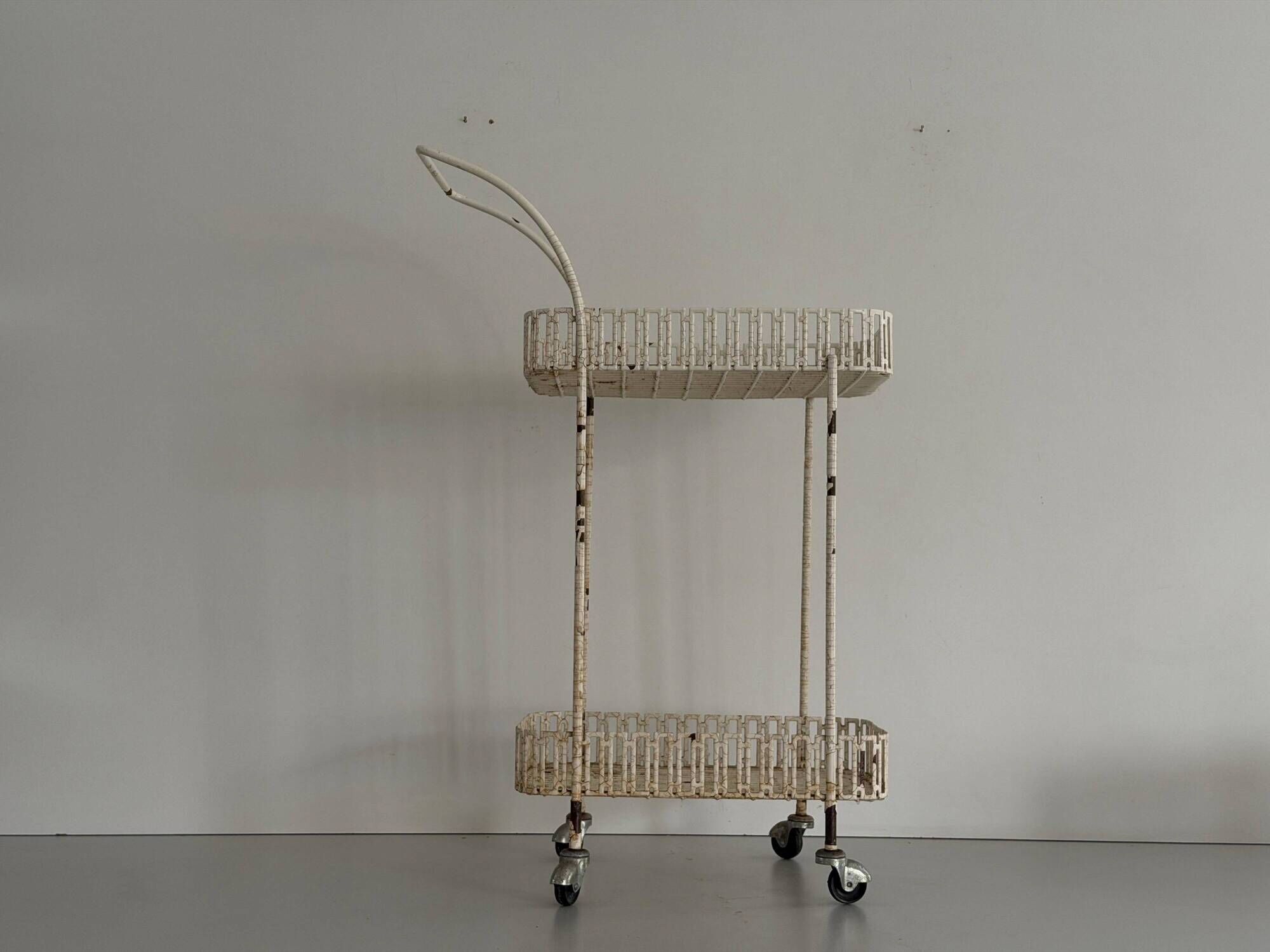 Bar cart or service table in white metal, 1960, France