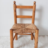 Vintage children's chair in wood and straw