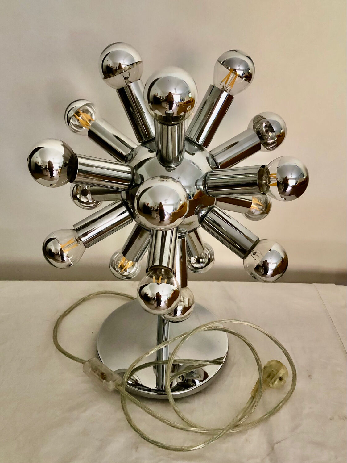 Sputnik designer table lamp