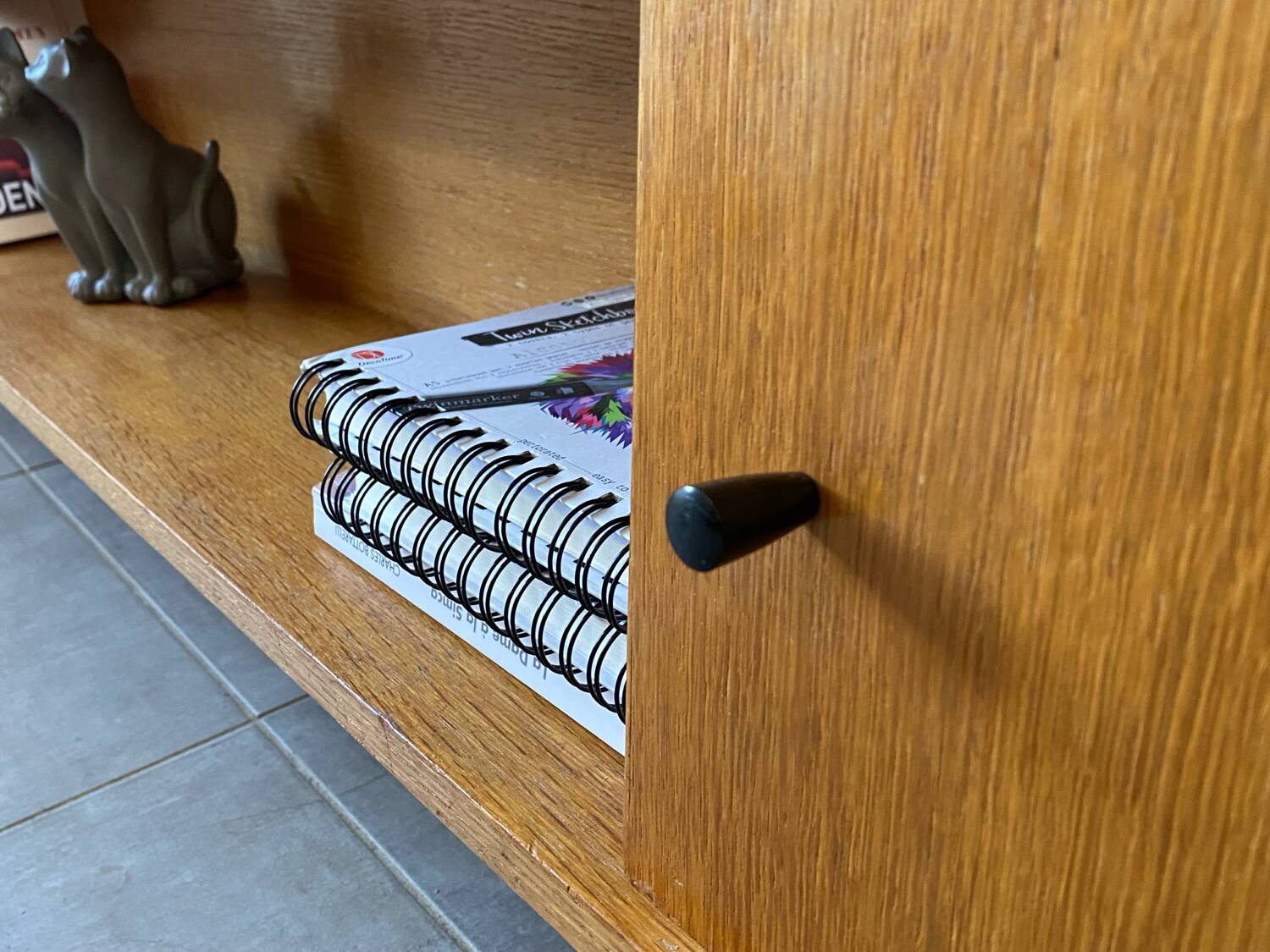 Low vintage sideboard (shallow)