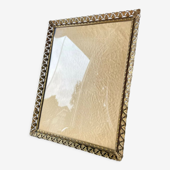 Metal frame in gold colored brass 26.5 cm x 20.5 cm convex glass