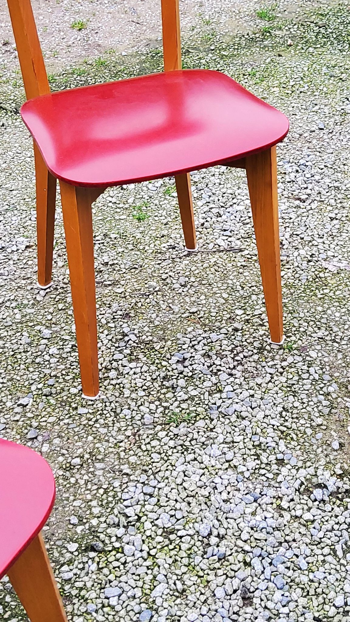 Set of 4 vintage chairs from the 50s in blond beech and red leatherette