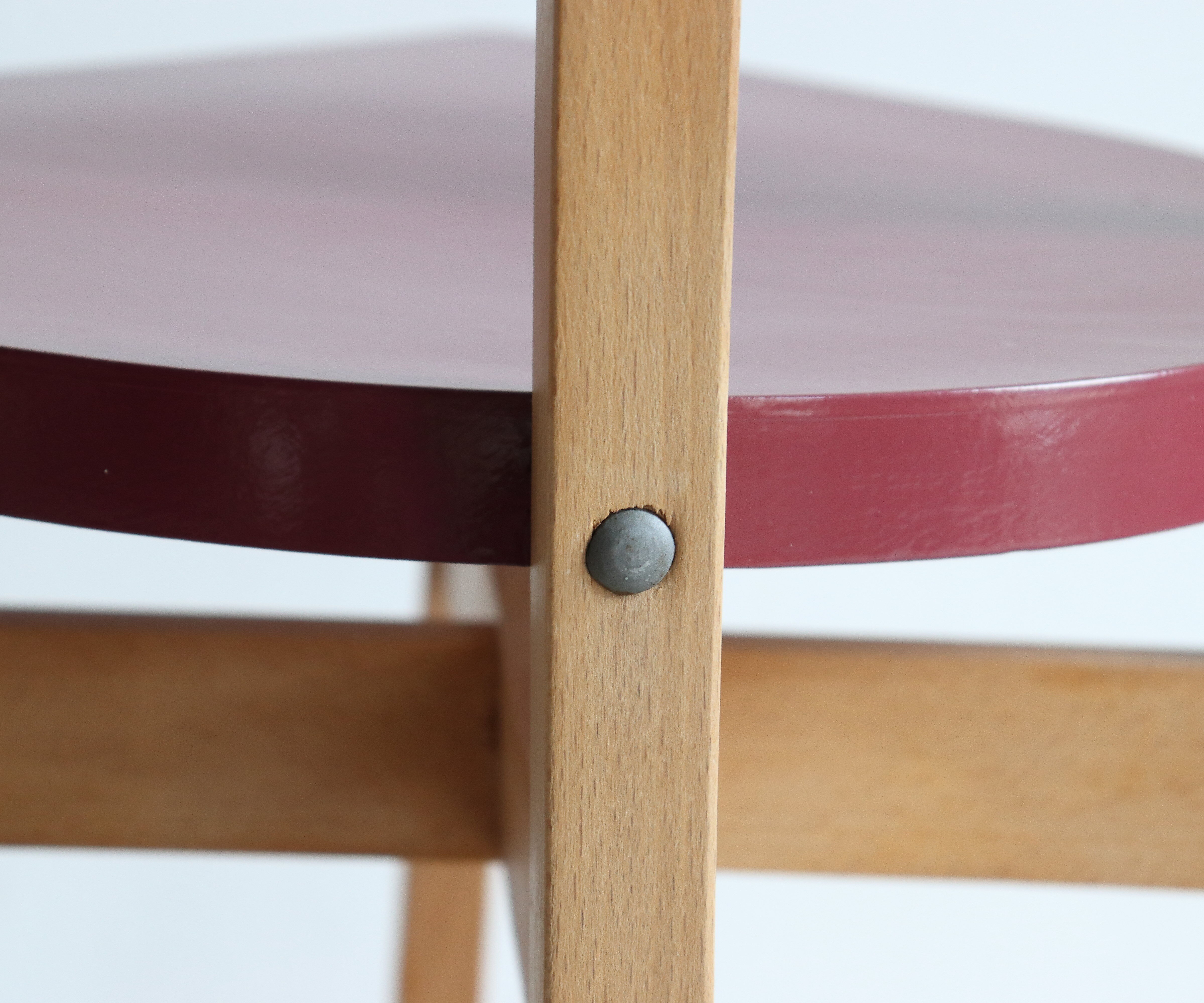 Vintage wooden bistro chair revisited