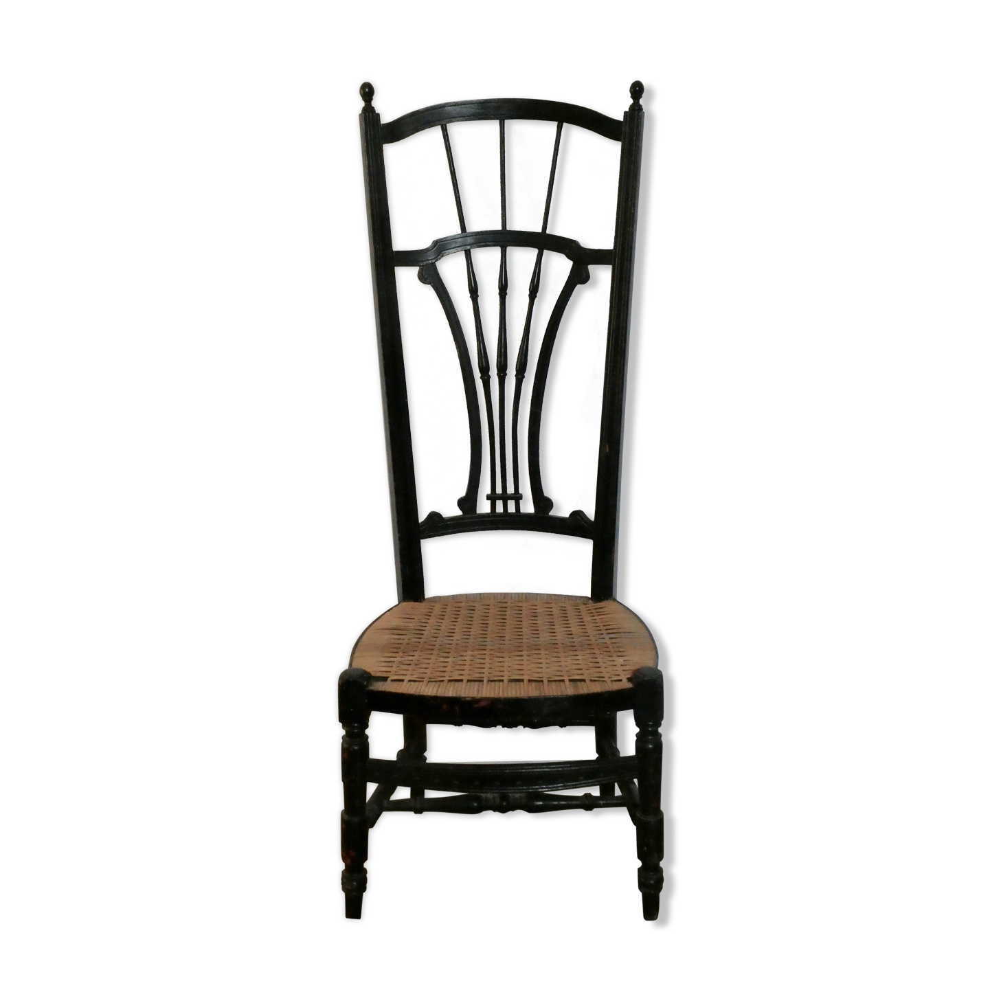 Provencal nanny chair with old canned seat